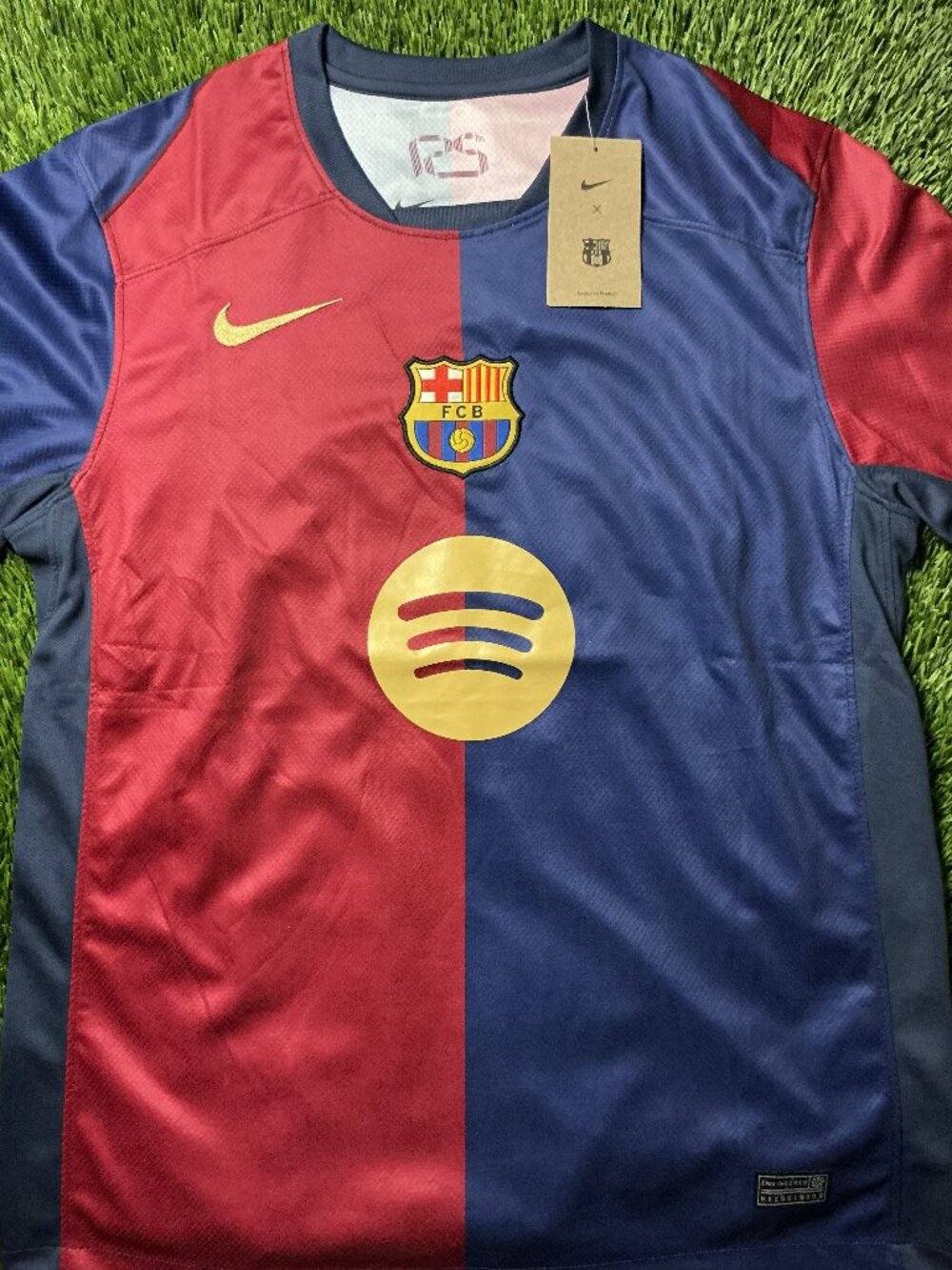 FC Barcelona 24/25 Home Kit Fan Version Size M